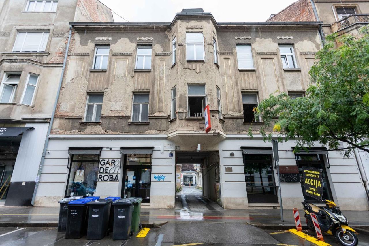Modern And Design Apartment Near The Main Square Zagreb Luaran gambar