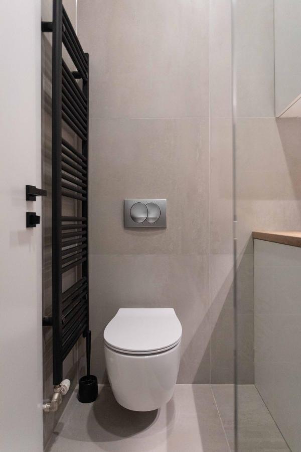 Modern And Design Apartment Near The Main Square Zagreb Luaran gambar