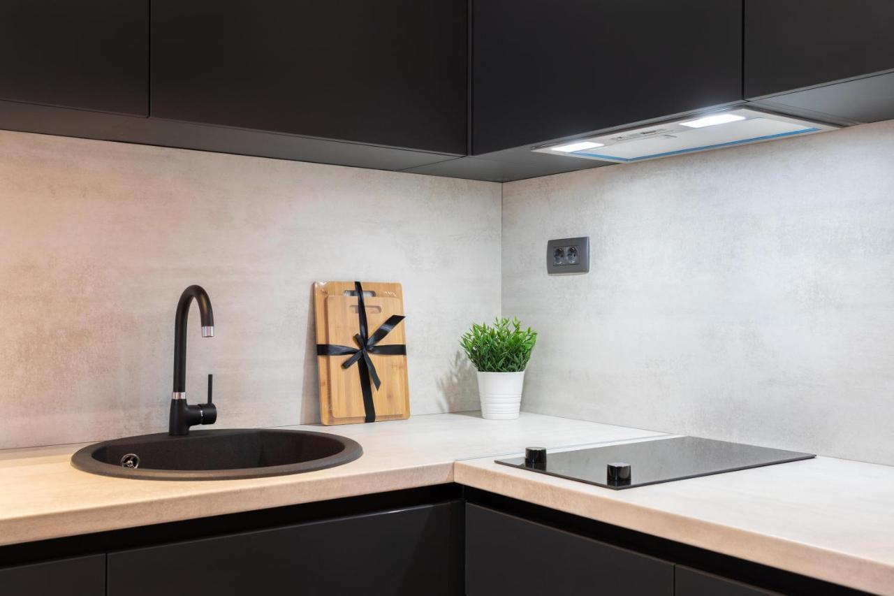 Modern And Design Apartment Near The Main Square Zagreb Luaran gambar