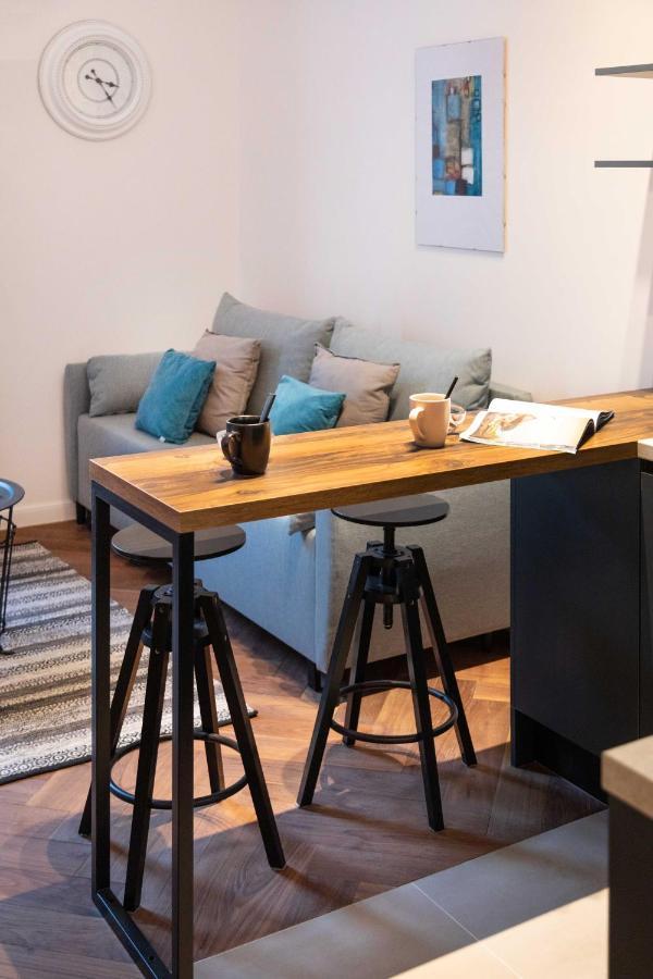 Modern And Design Apartment Near The Main Square Zagreb Luaran gambar
